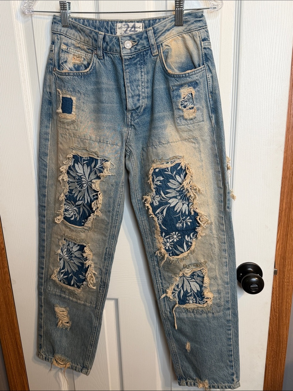 We The Free Light Blue Distressed Boyfriend Jeans with Floral Patchwork !